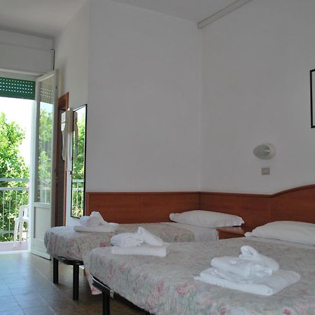 Hotel Villa Verde San Mauro Mare 外观 照片