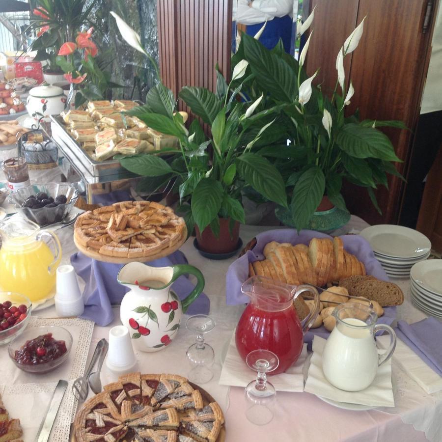 Hotel Villa Verde San Mauro Mare 外观 照片