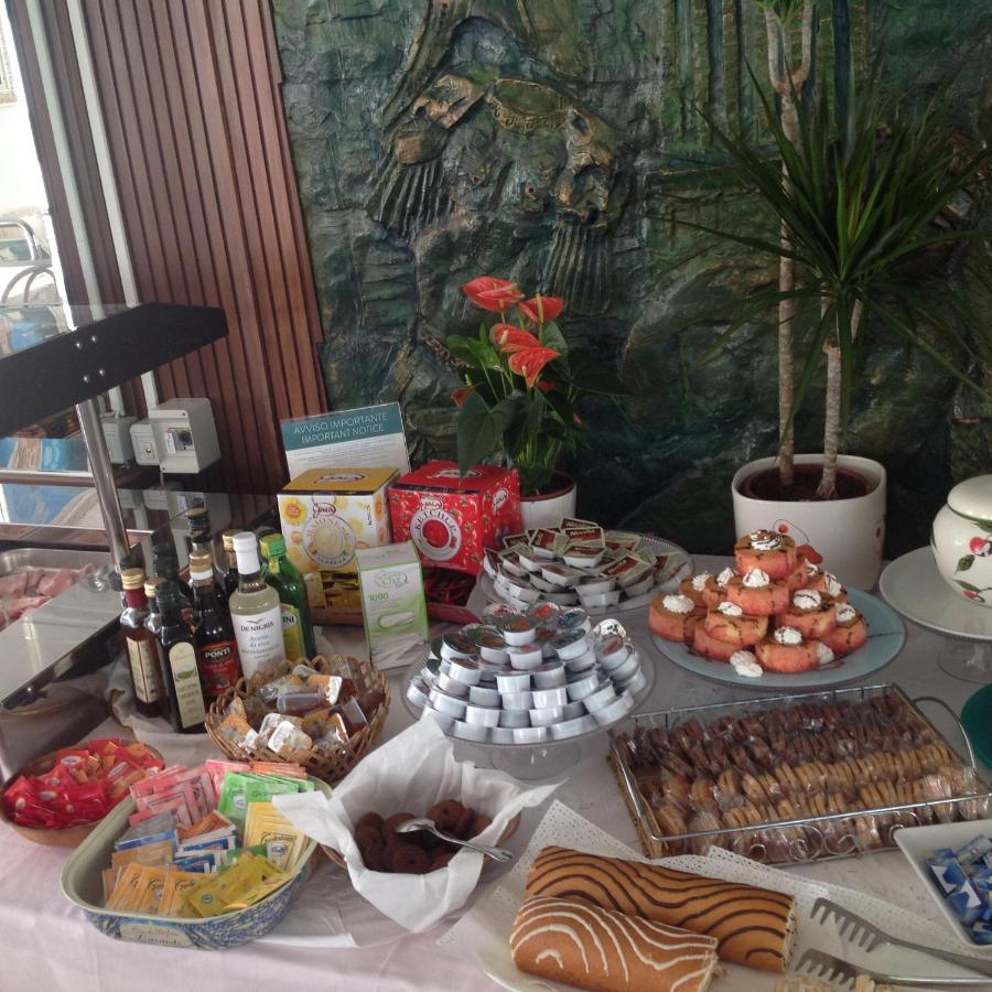 Hotel Villa Verde San Mauro Mare 外观 照片