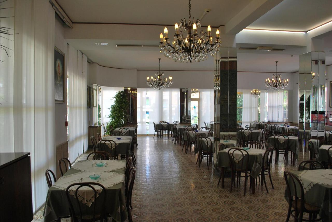 Hotel Villa Verde San Mauro Mare 外观 照片