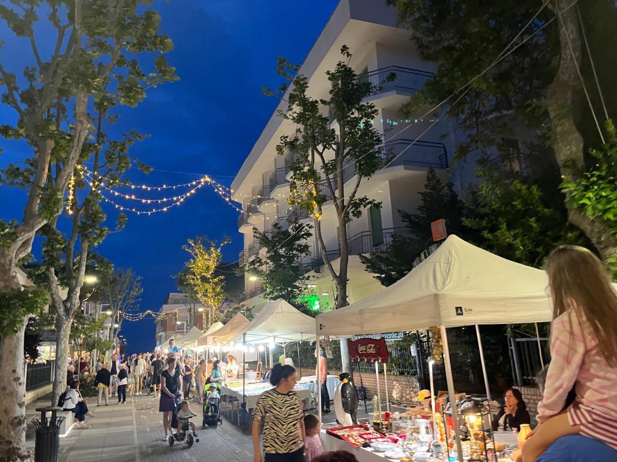 Hotel Villa Verde San Mauro Mare 外观 照片