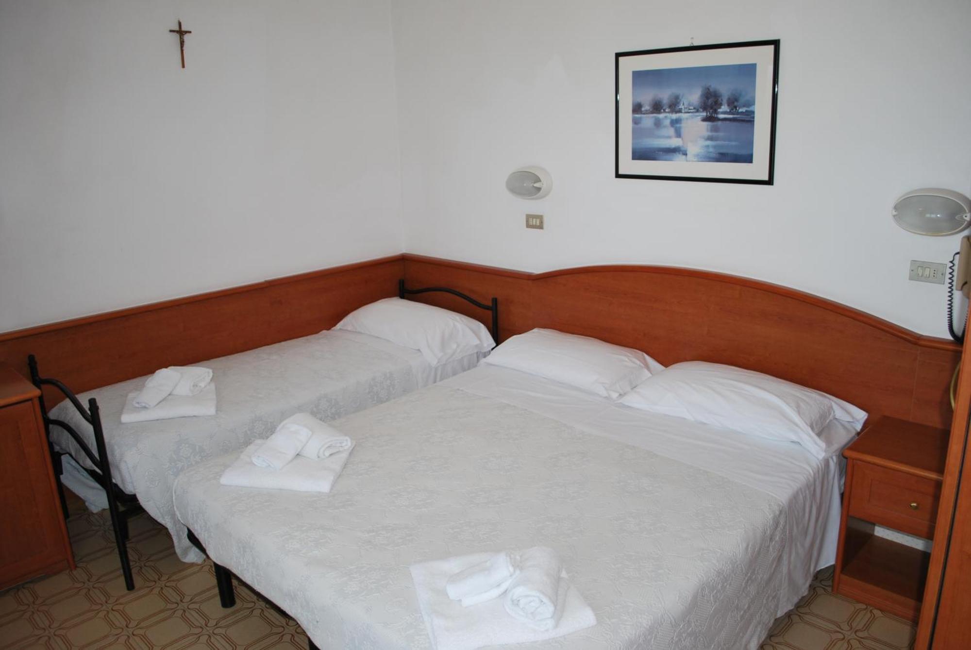 Hotel Villa Verde San Mauro Mare 外观 照片