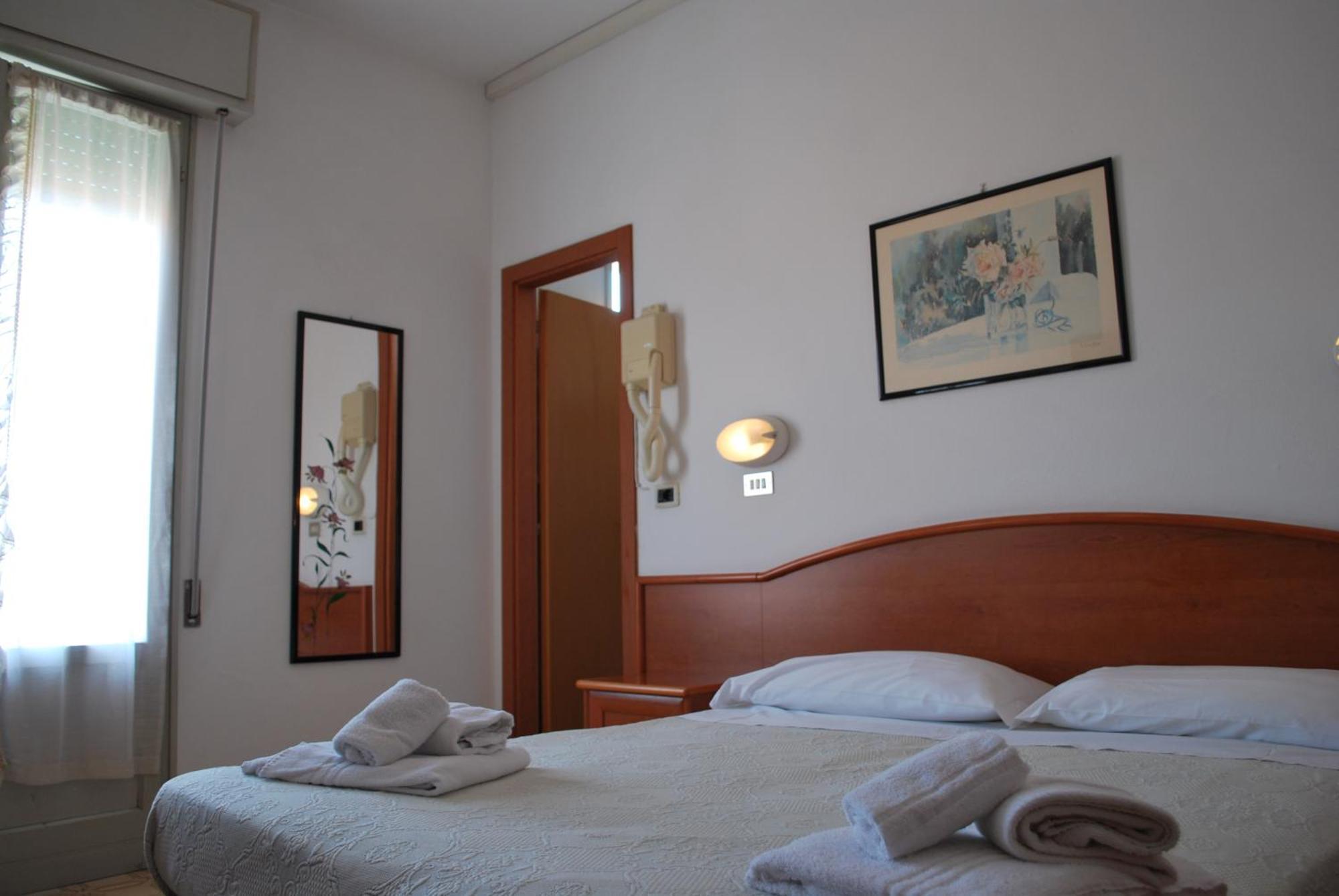 Hotel Villa Verde San Mauro Mare 外观 照片