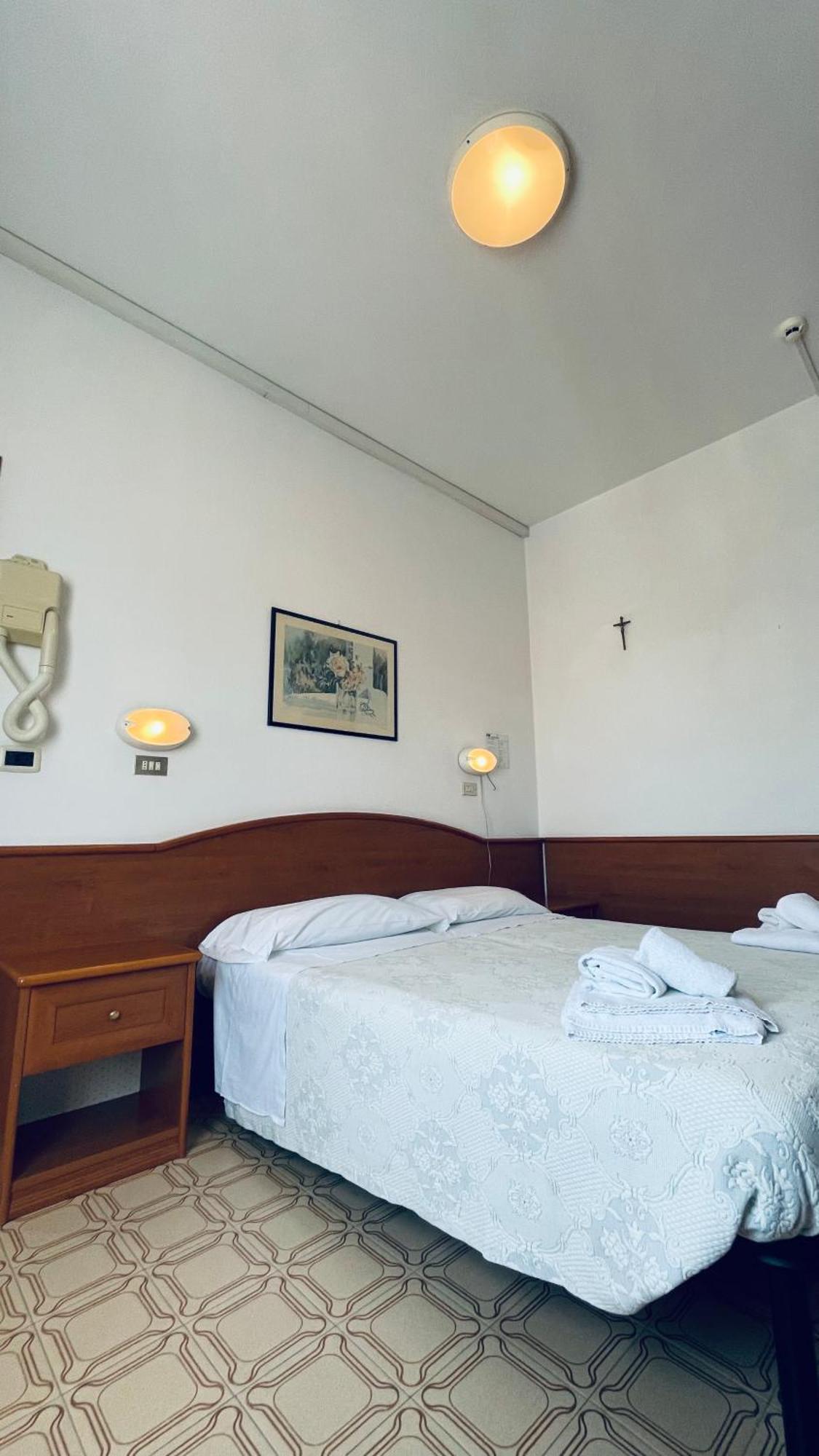 Hotel Villa Verde San Mauro Mare 外观 照片